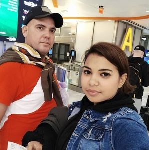 Meet your Posher, Dennys yoan